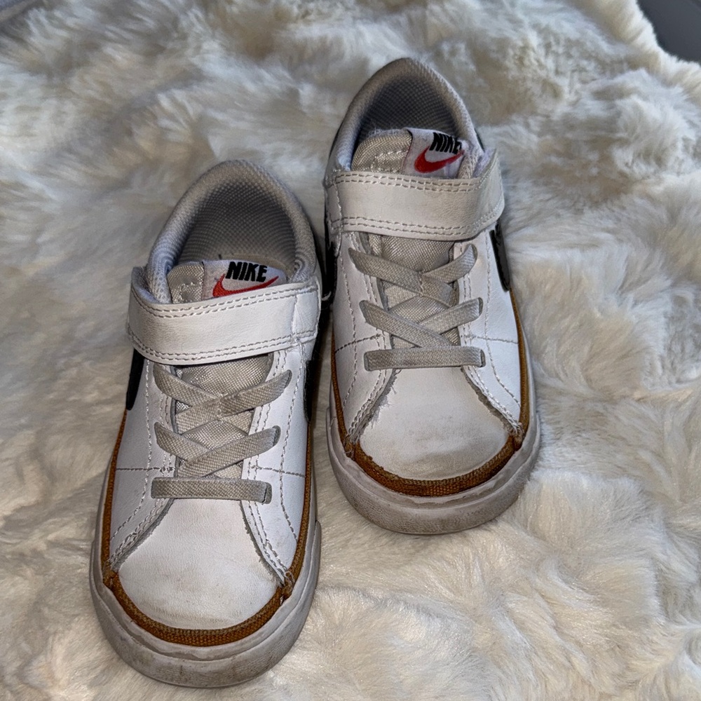 Nike Kids White and Tan Sneakers